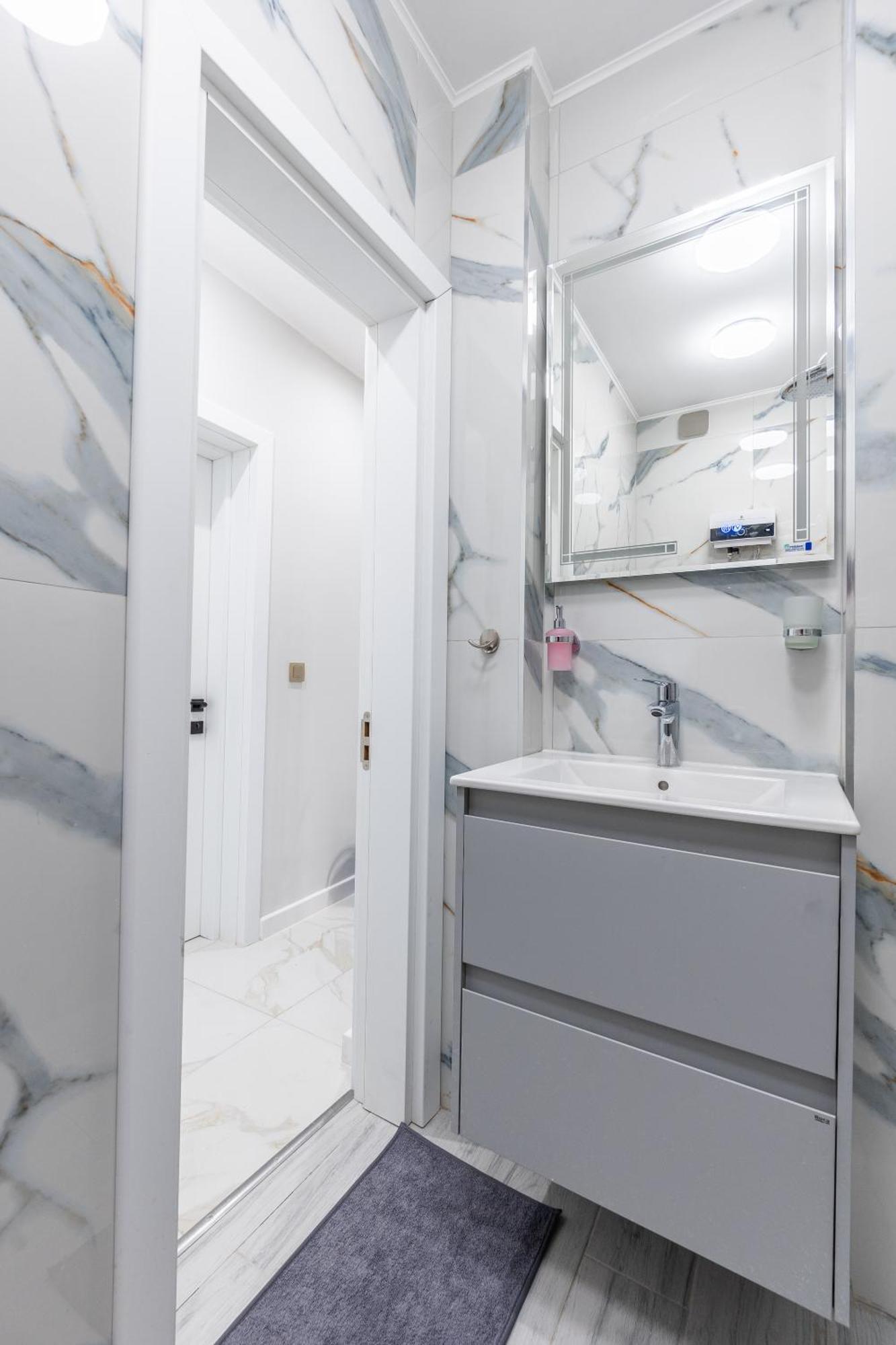 Vitoshka Luxury 2-br Retreat Apartment Sofia
